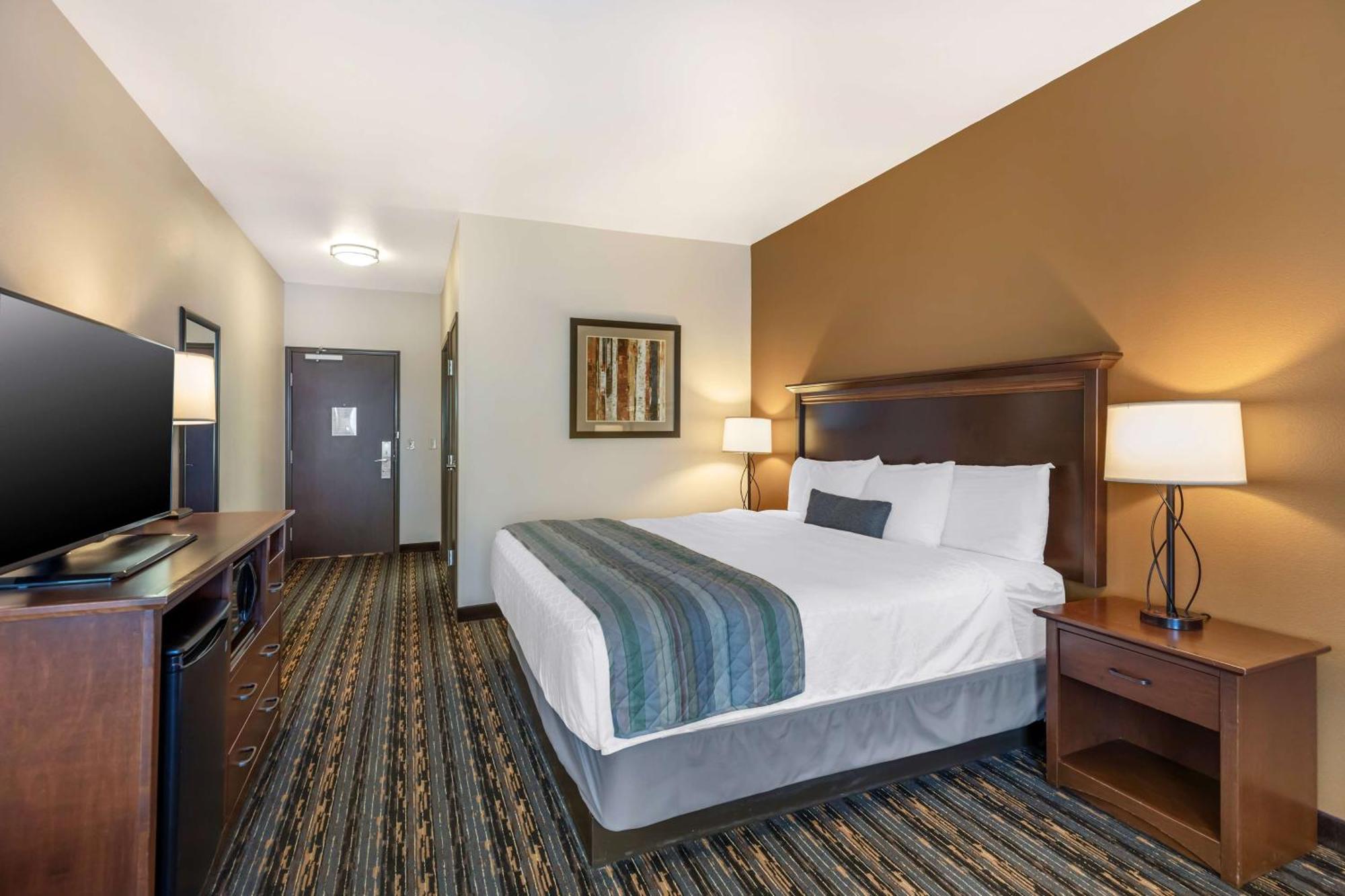 Best Western Plus Casper Inn & Suites Exterior photo
