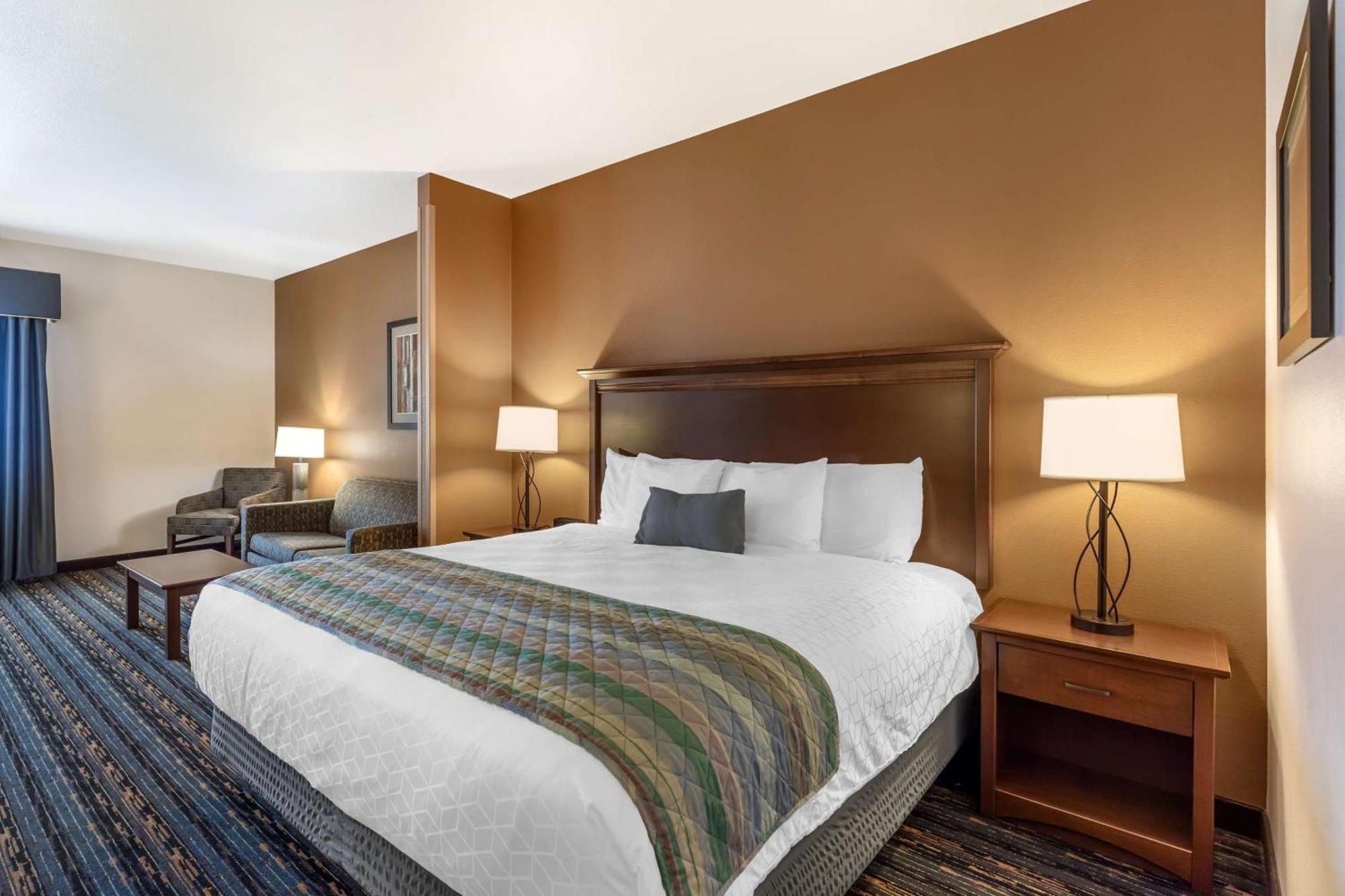 Best Western Plus Casper Inn & Suites Exterior photo